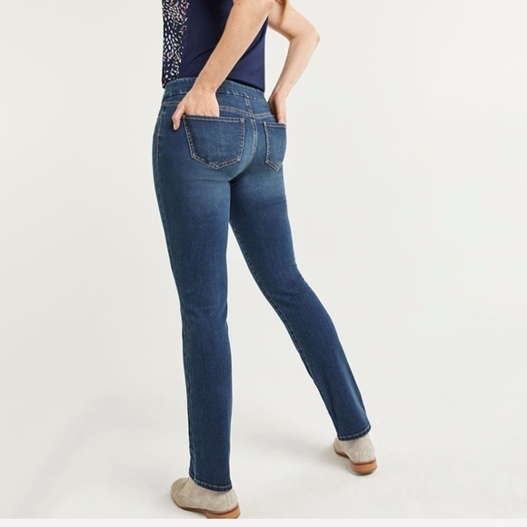 Straight leg jeans - Picture 2 of 5